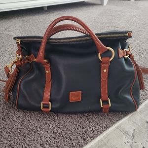 Dooney & Bourke medium satchel purse